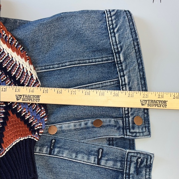 Flying Tomato Boho Women's Denim Jacket with Multicolor Knit Sweater Sleeves L - Picture 8 of 8